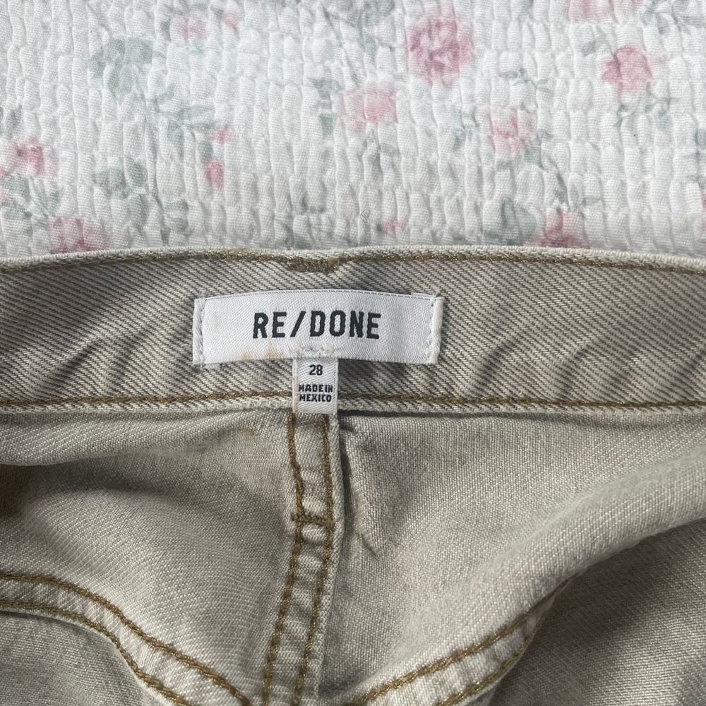$295 RE/DONE 70s Ultra High Rise Wide Leg Jeans in grey - Picture 5 of 11